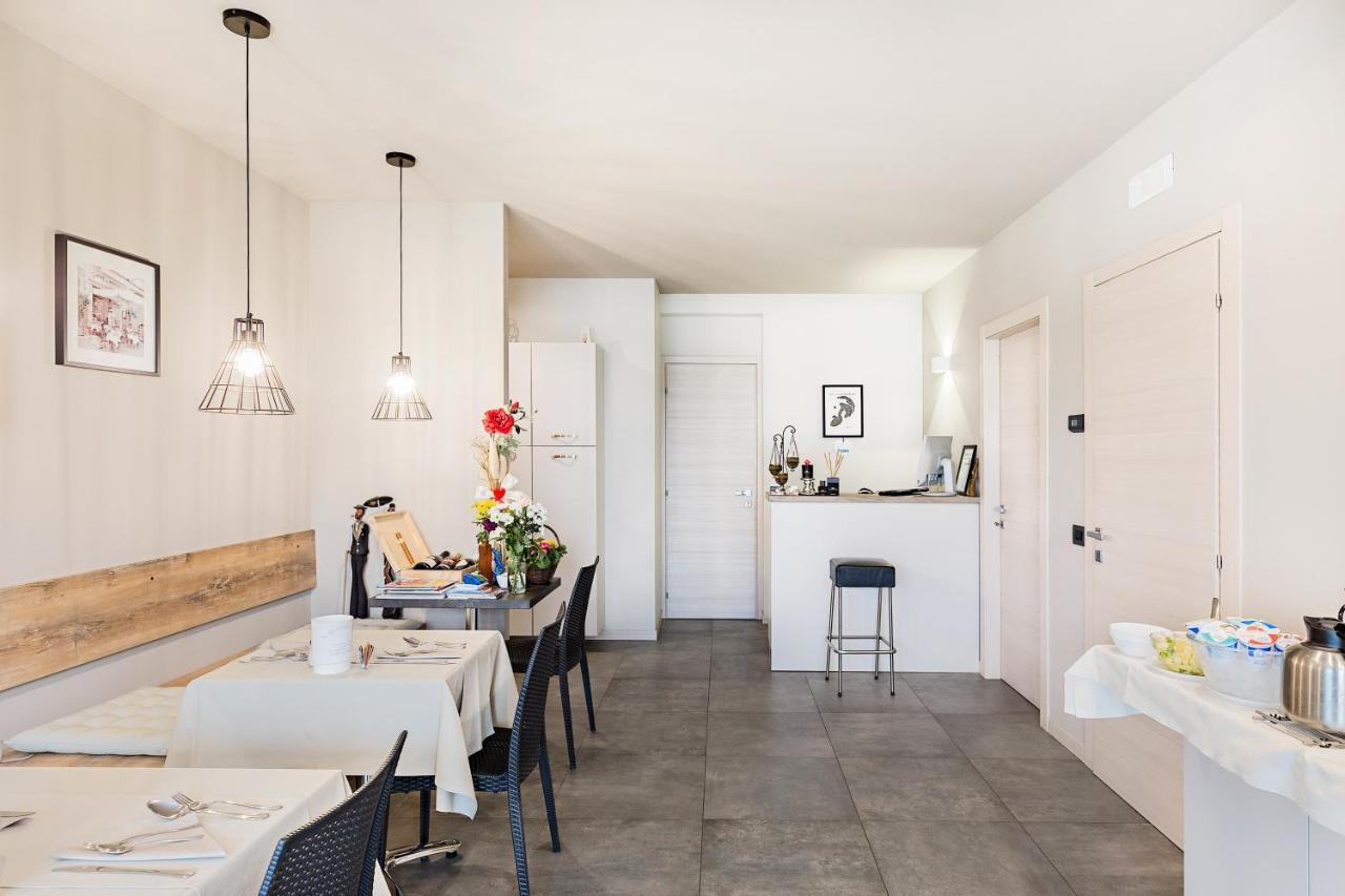 Marylinda Bed & Breakfast Desenzano del Garda Exterior photo